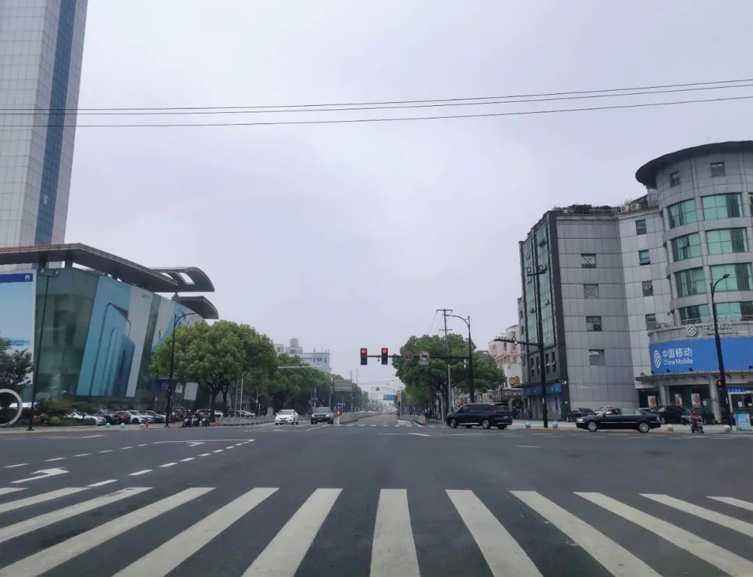 朱泾2路最新时刻表揭秘，探寻小巷美食宝藏之旅