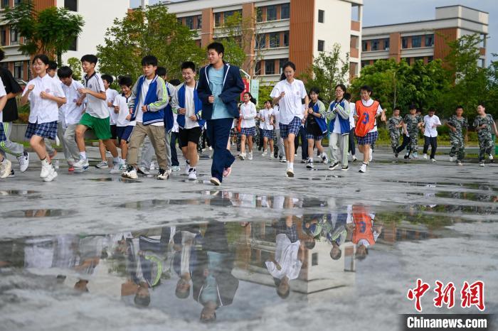 四川最新开学季，迎接美好学习时光！
