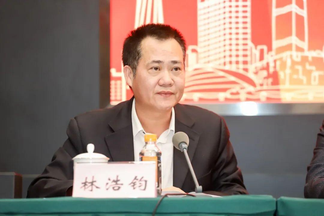 拾比佰上市，学习变化，成就自信与梦想之路