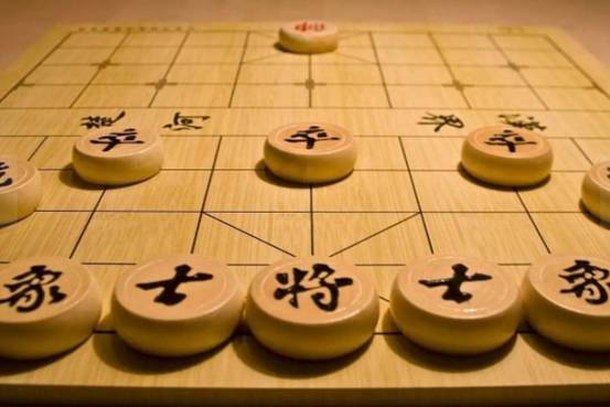 象棋比赛规则与变化中的自信与成就感召唤，赛场竞技之旅